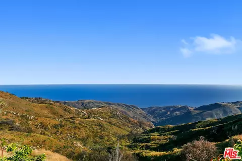 23010 Saddle Peak Rd, Topanga, CA 90290