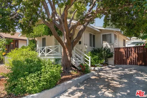 3043 Piedmont Ave, La Crescenta, CA 91214