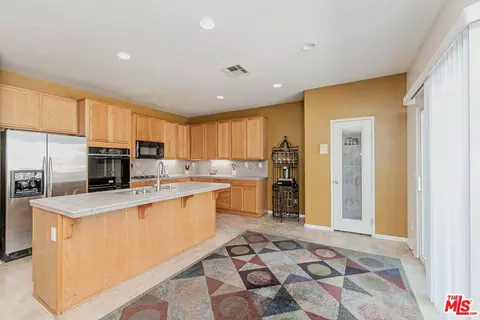 11318 Fitzpatrick Dr, Rancho Cucamonga, CA 91730 photo 6