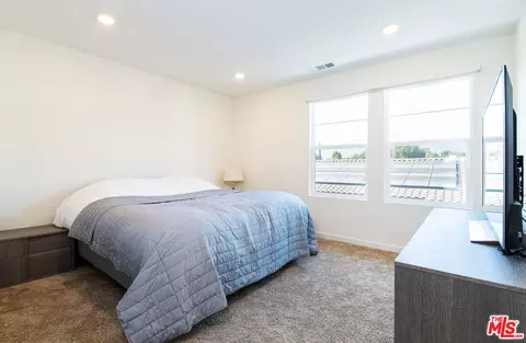 Bedroom - 4326 Maple Ln, Arcadia, CA 91006 photo 1 of 4