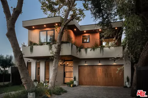 13221 Hesby St, Sherman Oaks, CA 91423