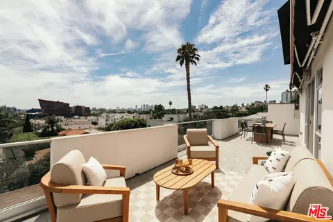 8703 W Knoll Dr #301, West Hollywood, CA 90069