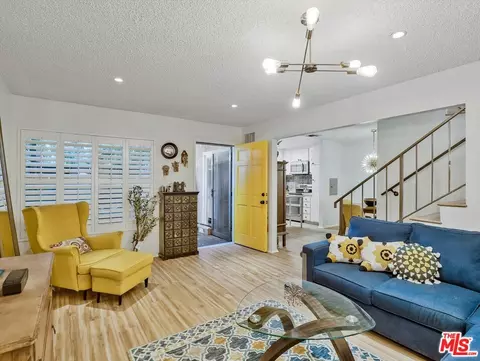 7300 Lennox Ave #I-6, Van Nuys, CA 91405