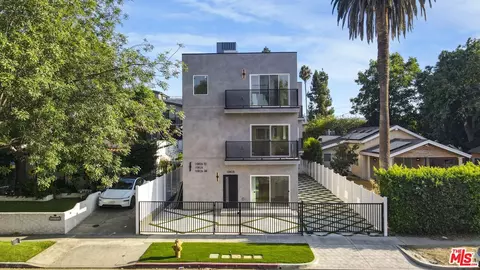 10828 Hesby St, North Hollywood, CA 91601