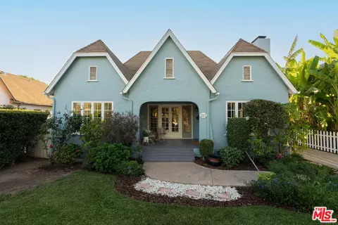 267 S Roosevelt Ave, Pasadena, CA 91107