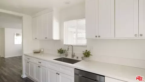 1771 E Crary St, Pasadena, CA 91104 photo 9