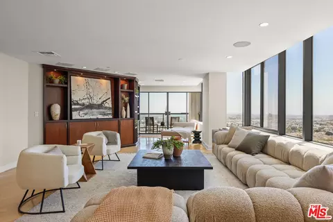 10724 Wilshire Blvd #1402, Los Angeles, CA 90024