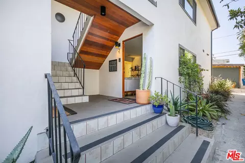 331 Brooks Ave #2, Venice, CA 90291 photo 20