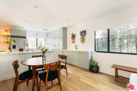 331 Brooks Ave #2, Venice, CA 90291 photo 4