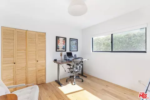 331 Brooks Ave #2, Venice, CA 90291 photo 18