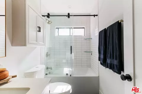 331 Brooks Ave #2, Venice, CA 90291 photo 15
