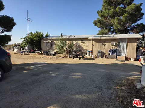 6000 W 140th St W, Rosamond, CA 93560