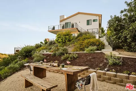 5904 Kanan Dume Rd, Malibu, CA 90265