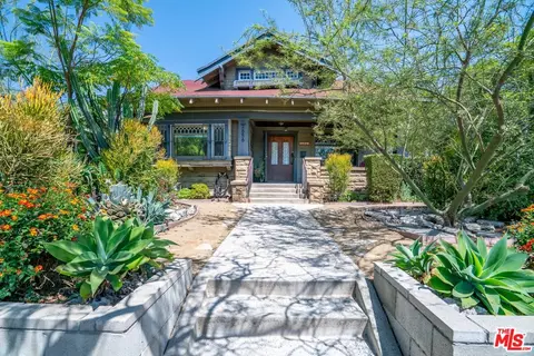 2656 S Hobart Blvd, Los Angeles, CA 90018