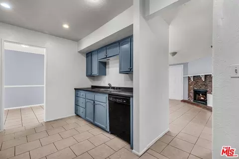 38869 Juniper Tree Rd, Palmdale, CA 93551 photo 9