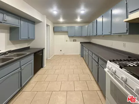 38869 Juniper Tree Rd, Palmdale, CA 93551 photo 8