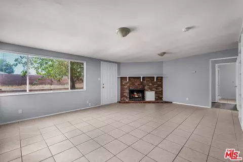 38869 Juniper Tree Rd, Palmdale, CA 93551 photo 11