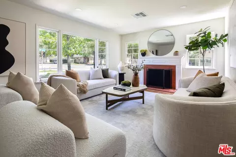2286 E Dudley St, Pasadena, CA 91104 photo 3