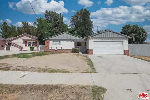 8300 Zelzah Ave, Northridge, CA 91325