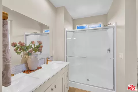 922 E 3rd St, Santa Ana, CA 92701 photo 22