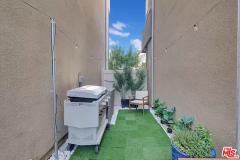 922 E 3rd St, Santa Ana, CA 92701 photo 31