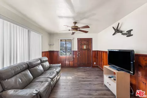 402 N Mckinley Ave, Oxnard, CA 93030 photo 10