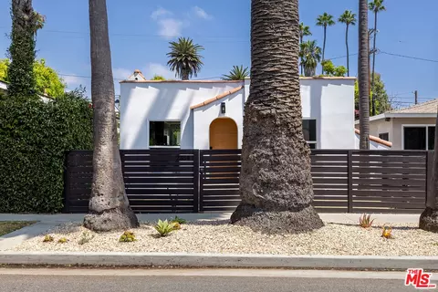 2354 Ocean Ave, Venice, CA 90291