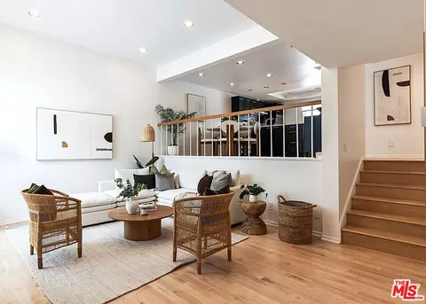 13230 Fiji Way #B, Marina Del Rey, CA 90292