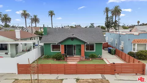 1325 W 84th Pl, Los Angeles, CA 90044