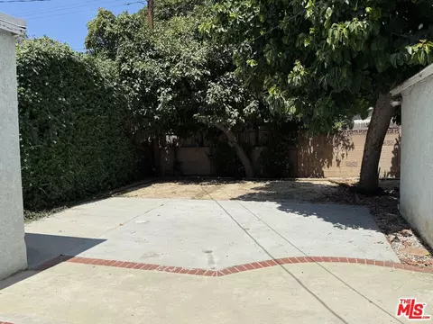 Exterior - 17517 Lemay Pl, Van Nuys, CA 91406 photo 10 of 11