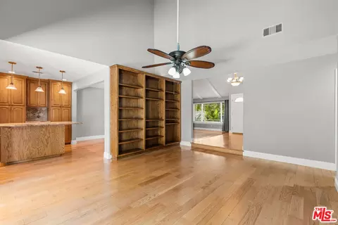 3791 Eucalyptus St, Simi Valley, CA 93063 photo 11