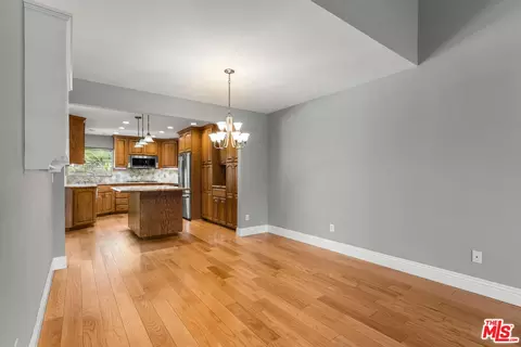 3791 Eucalyptus St, Simi Valley, CA 93063 photo 7