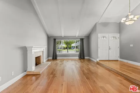 3791 Eucalyptus St, Simi Valley, CA 93063 photo 6