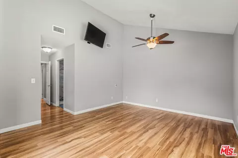 3791 Eucalyptus St, Simi Valley, CA 93063 photo 13