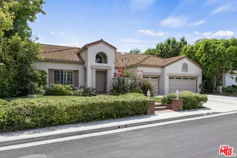 23686 Ingomar St, West Hills, CA 91304