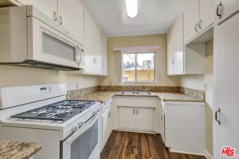 Kitchen - 1241 Boynton St, Glendale, CA 91205 photo 1 of 1
