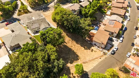 4001 N College Crest Dr, Los Angeles, CA 90065