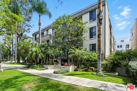450 N Oakhurst Dr #101, Beverly Hills, CA 90210