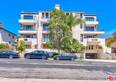 1310 Armacost Ave #102, Los Angeles, CA 90025