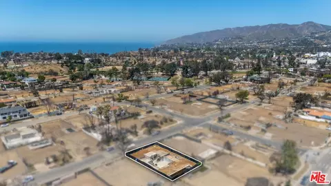 750 Toyopa Dr, Pacific Palisades, CA 90272