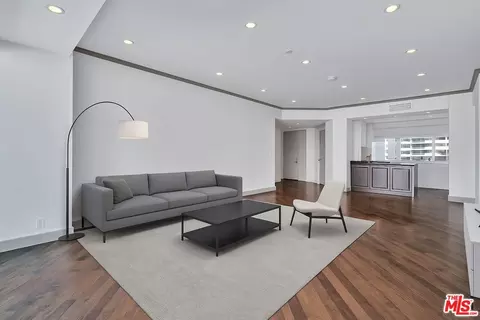 10490 Wilshire Blvd #1005, Los Angeles, CA 90024