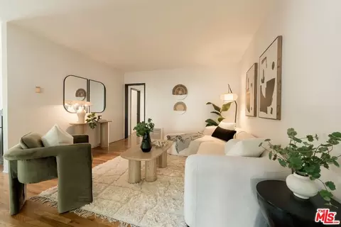 2910 Arizona Ave #1, Santa Monica, CA 90404
