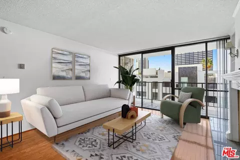 10966 Rochester Ave #5C, Los Angeles, CA 90024