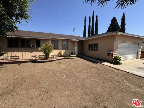 Exterior - 1231 E Collins Ave, Orange, CA 92867 photo 1 of 4