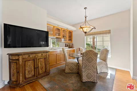Dining - 3091 E Hillcrest Dr, Westlake Village, CA 91362 photo 1 of 2
