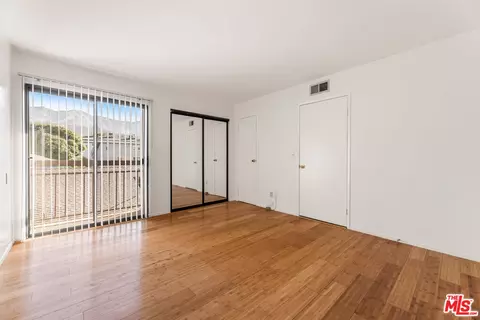 Bedroom - 620 E Harvard Rd #H, Burbank, CA 91501 photo 4 of 6