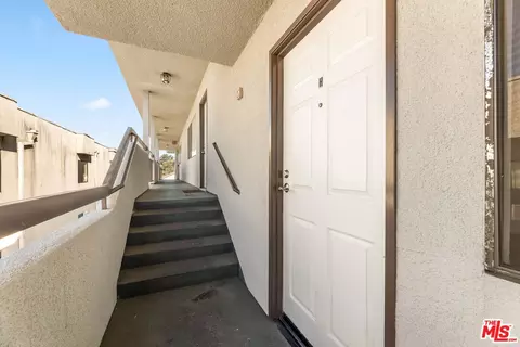 Other - 620 E Harvard Rd #H, Burbank, CA 91501 photo 3 of 13