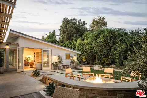 1076 Cheltenham Rd, Santa Barbara, CA 93105