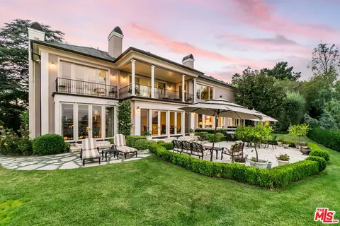 1000 Bel Air Rd, Los Angeles, CA 90077