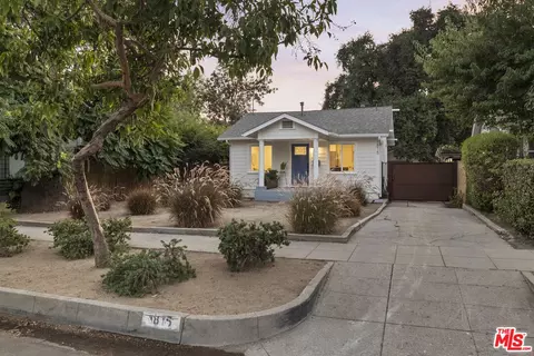 Exterior - 1875 Belmont Ave, Pasadena, CA 91103 photo 2 of 5